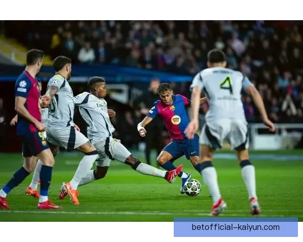 西甲巴萨加时赛表现分析，状态回暖备受关注