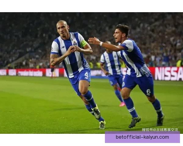 阿切尔比本赛季比赛稳定性表现稳健端持续发挥关键作用